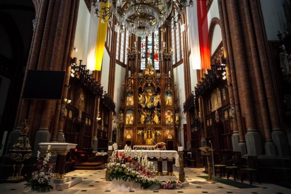 Rekonstrukacja oświetlenia wnętrza Katedry Białostockiej