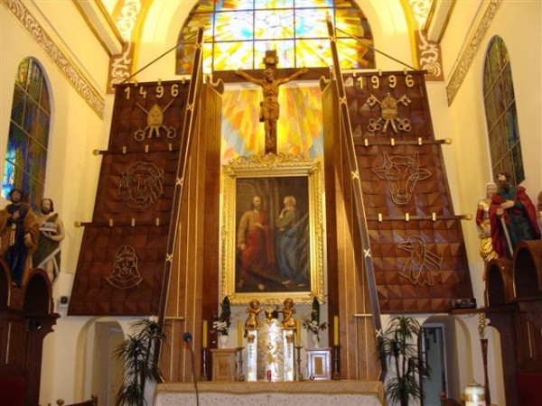 Oświetlenie Kościoła pw. Św. Aposotołów Piotra i Pawła w Trzciannem